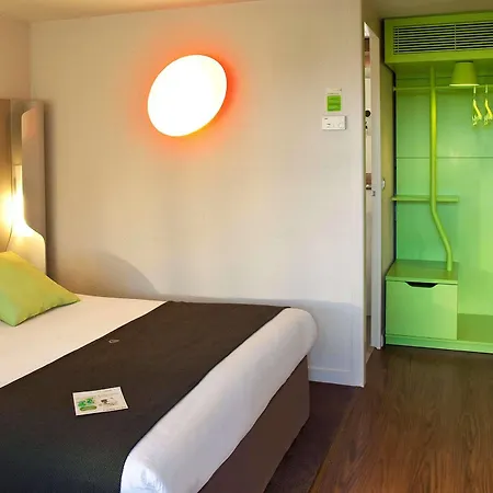 Hotel Campanile Sud - Pont De L'arc Aix-en-Provence